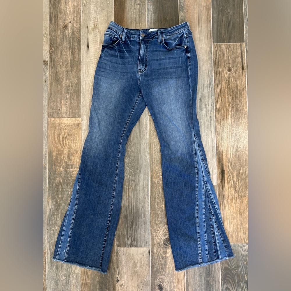 KanCan Treasure High Rise Flare Jeans Medium Wash Striped Size 15/31 - Picture 2 of 13